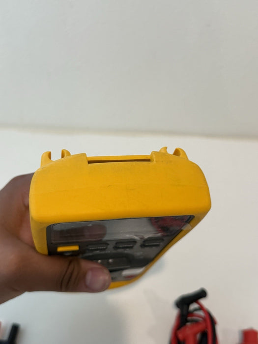 FLUKE 87V TRUE RMS MULTIMETER W/ LEADS - SHIPS FAST (CALIBRATED 2028)