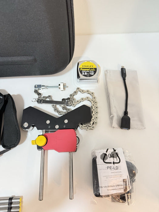 FLUKE 831 LASER SHAFT ALIGNMENT TOOL  (NEW SEALED) CALIBRATED 2025-2027) NEW