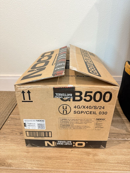 NOCO GB500 BOOST MAX ULTRASAFE JUMP STARTED 6250A 12 V/24 V (NEW FACTORY SEALED)