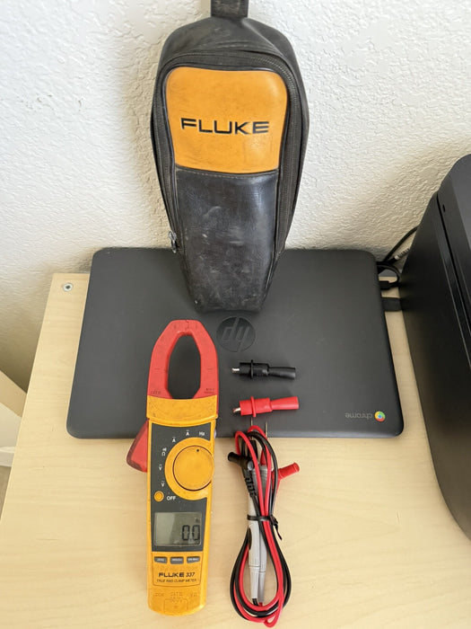 FLUKE 337 TRUE RMS AC/DC CLAMP METER W /LEADS & BAG - FREE SHIPPING