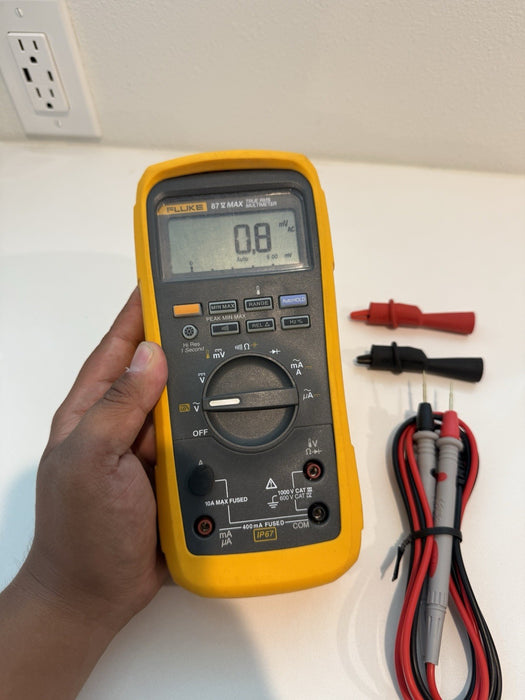 Fluke 87V MAX TRUE RMS MULTIMETER W/ LEADS & CLIPS (SHIPS FAST)