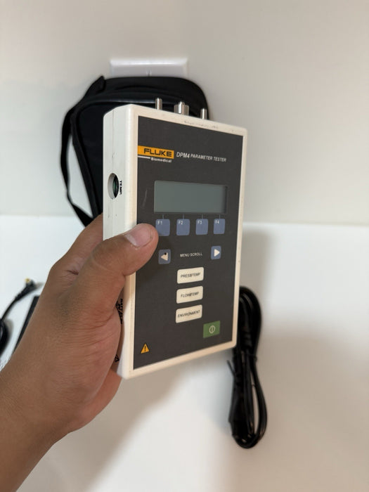 FLUKE BIOMEDICAL DPM4-2H PARAMETER TESTER W/ CHARGER & BAG (TESTED) SHIPS FAST