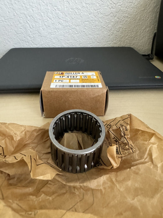 CAT 1P-4147 ROLLER A (NEW)