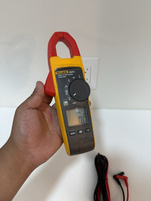 FLUKE 376FC WIRELESS TRUE RMS AC/DC CLAMP METER W/ BAG & LEADS - SHIPS FAST