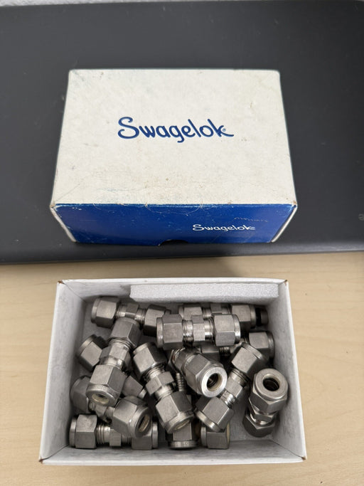 1- Swagelok Stainless Steel Connector,  5/16" OD Tube x 3/8" MNPT, SS-500-1-6