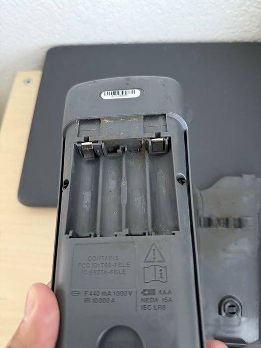 FLUKE 1587 FC (PARTS ONLY) DOESN’T WORK - SHIPS FAST