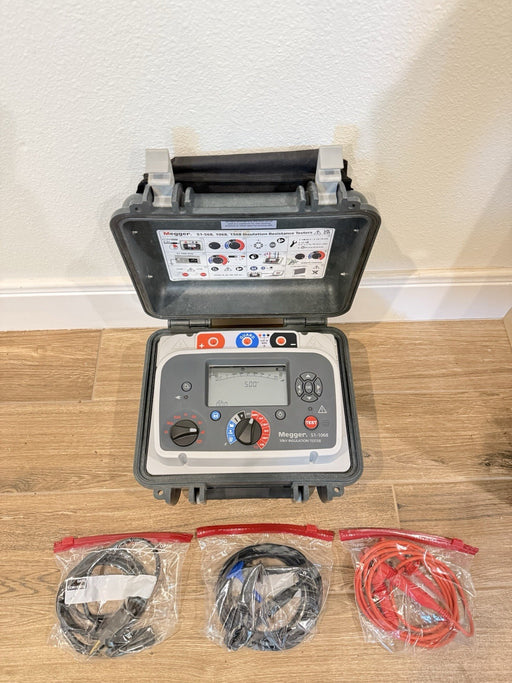 MEGGER S1-1068 10KV INSULATION TESTER W/LEADS & CHARGER (FREE SHIPPING) TESTED