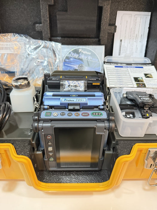 FUJIKURA 70S+ FUSION SPLICER KIT W/CT50 CLEAVER (NEW SEALED) FREE SHIPPING
