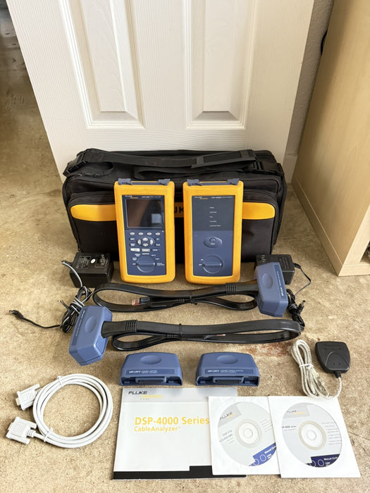 FLUKE NETWORKS DSP4300 DSP-4300 CABLE ANALYZER KIT W/ ACCESSORIES (TESTED)
