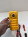 FLUKE 16 MULTIMETER W/ LEADS - SHIPS FAST (TESTED)