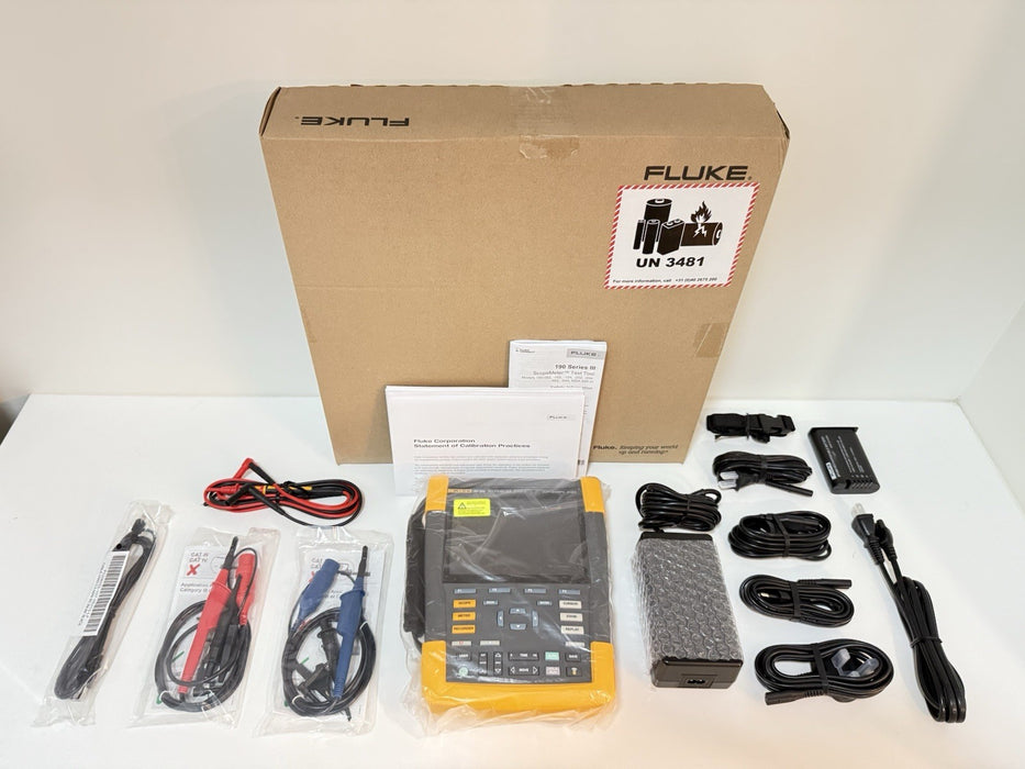 FLUKE 190-202-III 2CH 200MHZ 5GSs SCOPEMETER (NEW FACTORY SEALED)CALIBRATED 2024