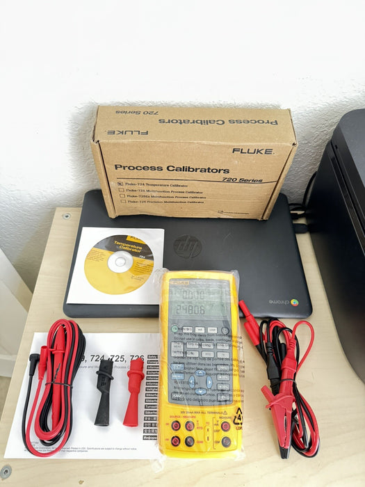 FLUKE 724 TEMPERATURE CALIBRATOR / NEW SEALED - FREE SHIPPING