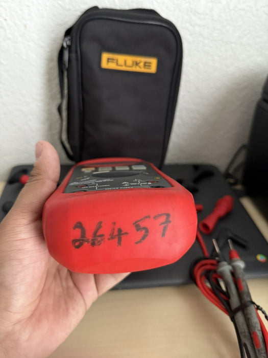FLUKE 28 II EX TRUE RMS MULTIMETER W / LEADS & BAG - FREE SHIPPING (TESTED)