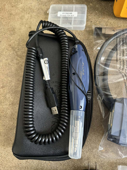 FLUKE DSX2-5000 CABLE ANALYZER KIT (CALIBRATED 2024) FREE SHIPPING / SHIPS FAST