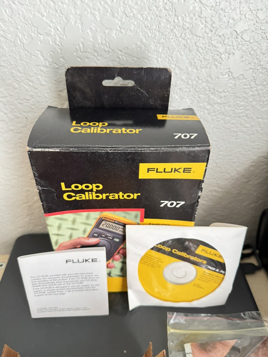 Fluke 707 Loop Process Calibrator (SHIPS FAST) EXCELLENT CONDITION