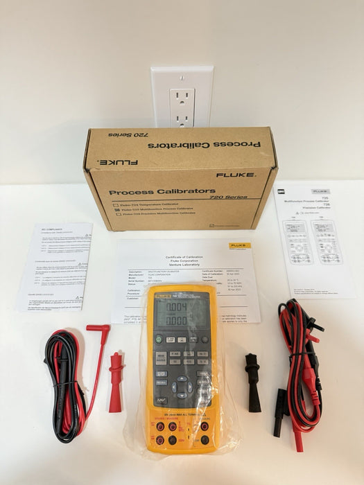 FLUKE 725 MULTIFUNCTION PROCESS CALIBRATOR (NEW FACTORY SEALED) CALIBRATED 2025
