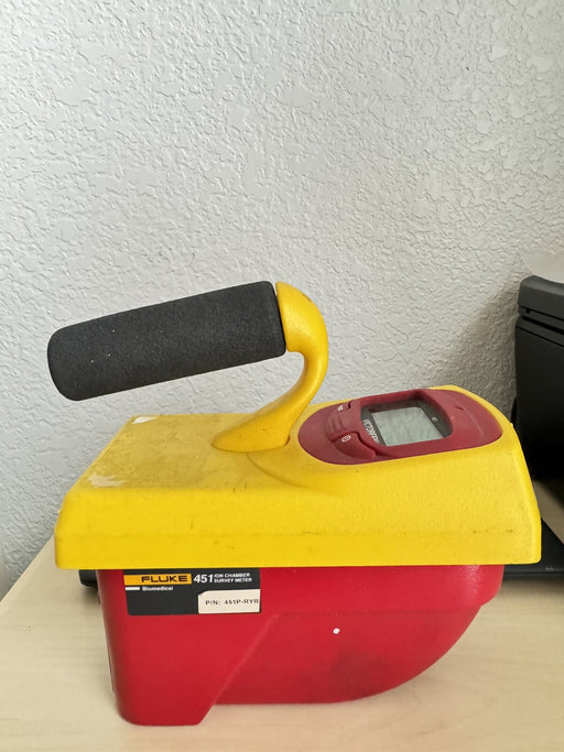 FLUKE BIOMEDICAL 451P-RYR ION CHAMBER SURVER METER / MISSING COVER/FREE SHIPPING