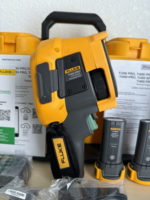 FLUKE Ti450 PRO 60HZ THERMAL IMAGER W / 2 BATTERIES / SHIPS FAST / FREE SHIPPING