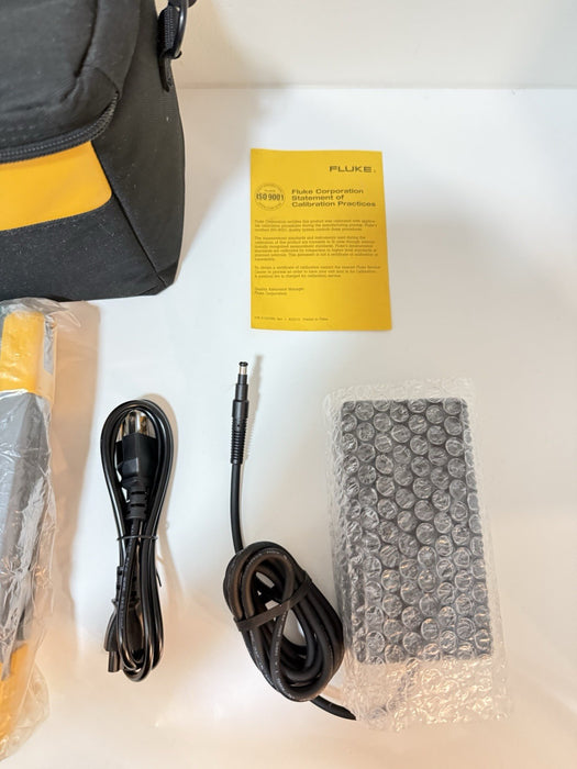 FLUKE 190-204 SCOPEMETER 4CH 200MHZ 2.5GS/S (NEW SEALED) SHIPS FAST - TESTED