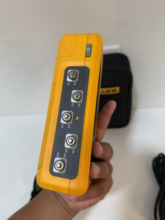 FLUKE PROSIM 4 VITAL SIGNS & ECG SIMULATOR W/ BAG & CHARGER (TESTED) SHIPS FREE