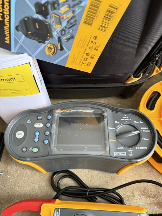 FLUKE SMFT-1000/PRO MULTIFUNCTION PV TESTER & PERFORMANCE ANALYZER (NEW SEALED)