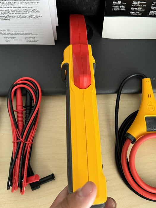 Fluke 393 FC CAT III 1500V True TRMS Wireless Clamp Meter W / iFlex - SHIPS FAST