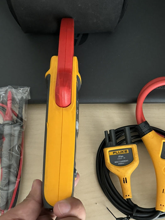 FLUKE 376 FC 1000A AC/DC TRUE RMS WIRELESS CLAMP METER W IFLEX PROBE -SHIPS FAST