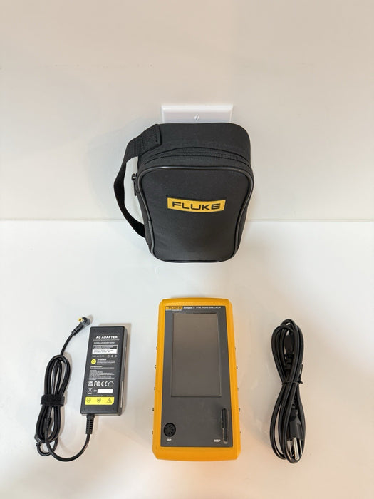 FLUKE PROSIM 4 VITAL SIGNS & ECG SIMULATOR W/ BAG & CHARGER (TESTED) SHIPS FREE