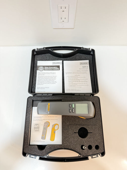FLUKE 820-2 LED STROBOSCOPE W/ CASE & ACCESSORIES (NEW) SHIPS FREE