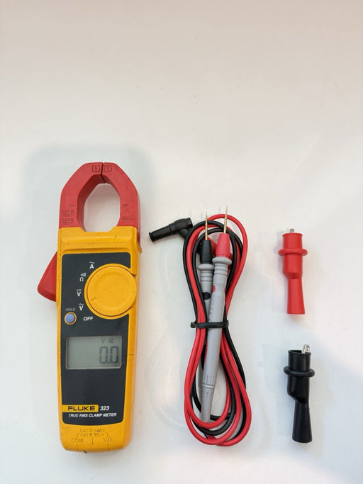 FLUKE 323 TRUE RMS CLAMP METER W/ LEADS - SHIPS FAST (TESTED)