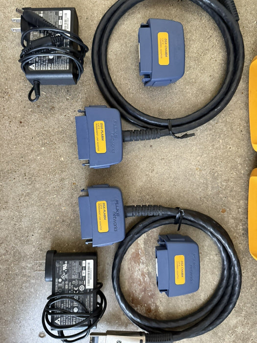FLUKE NETWORKS DSX-8000 CABLE CERTIFIER TETSER KIT (CALIBRATED 2023-2024)
