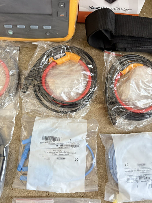 FLUKE 1738 POWER LOGGER KIT 3 PHASE W/ACCESSORIES/CALIBRATED 2026 NEW SHIPS FREE