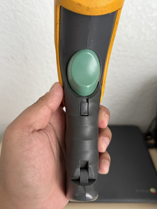 Fluke 568 IR Thermometer Contact Temperature - SHIPS FAST