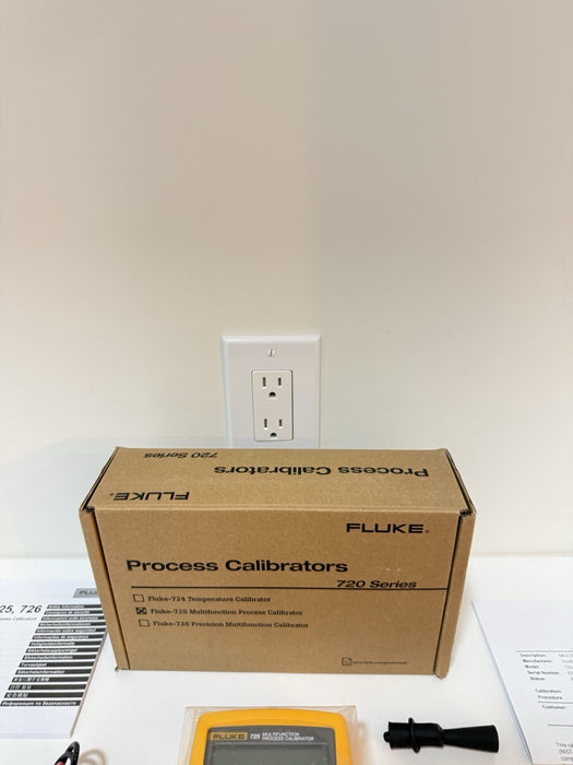 FLUKE 725/FPC PROCESS CALIBRATOR W/ 1 YEAR PREMIUM CARE MFD-2025 CALIBRATED 2025