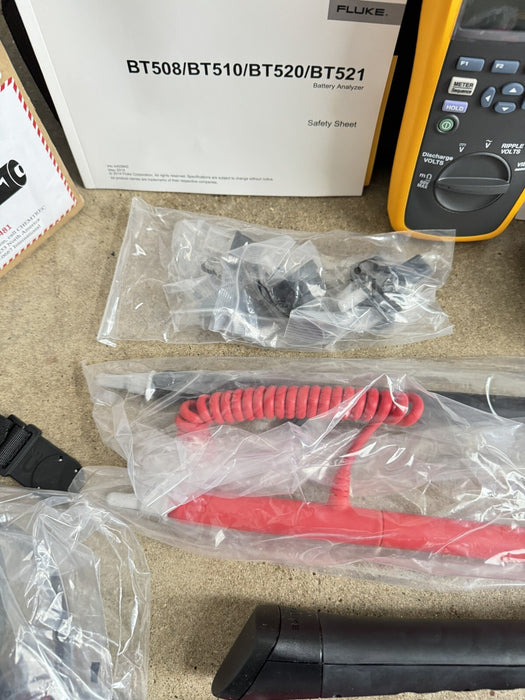 FLUKE BT520 BATTERY ANALYZER KIT / NEW SEALED - FREE SHIPPING
