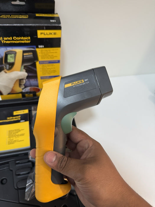 FLUKE 561 INFRARED & CONTACT THERMOMETER (NEW SEALED) SHIPS FAST
