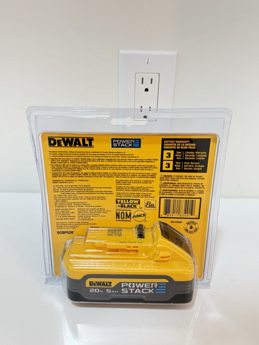 DEWALT DCBP520 20V MAX XR 5.0AH POWERSTACK COMPACT BATTERY (NEW FACTORY SEALED)
