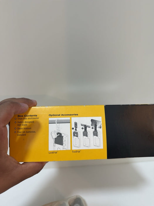 FLUKE 187 TRUE RMS MULTIMETER W/ LEADS (NEW FACTORY SEALED) FREE SHIPPING