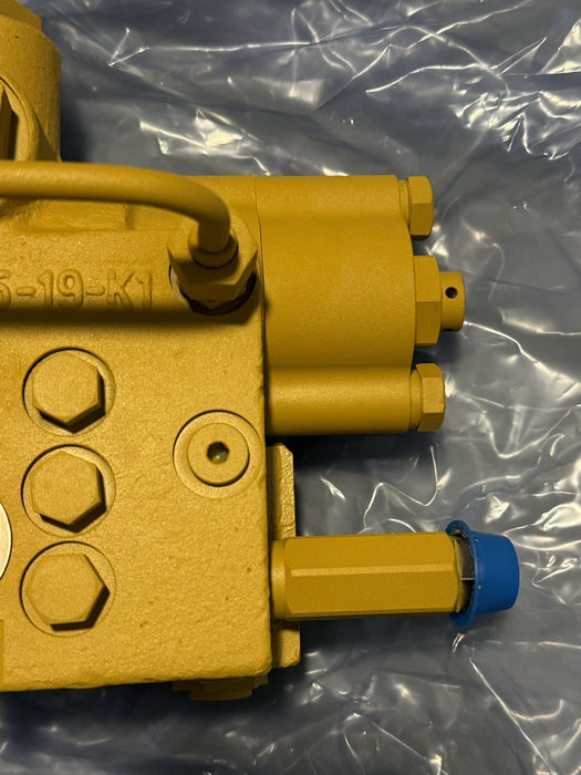 CAT 117-4079 VALVE GP-CMB (NEW) SHIPS NEXT DAY / FREE SHIPPING