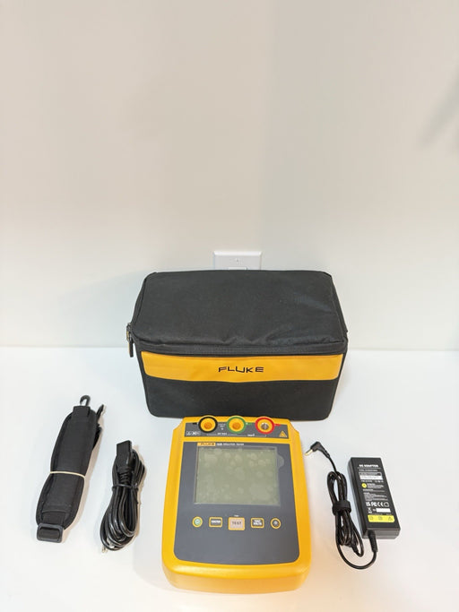 FLUKE 1535 MEGOHMMETER INSULATION TESTER W/BAG & CHARGER - FREE SHIPPING