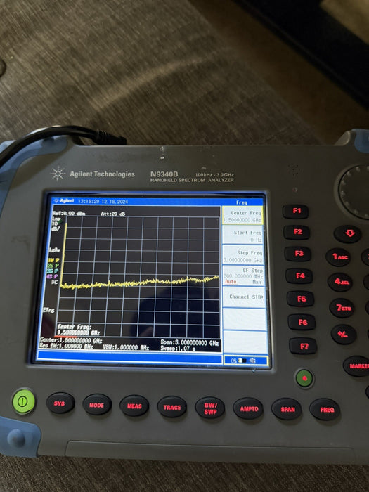 AGILENT N9340B HANDHELD RF SPECTRUM ANALYZER (HSA), 3 GHz (FREE SHIPPING)