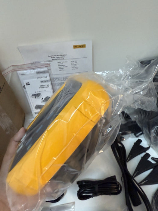 FLUKE 1734/EUS ENERGY LOGGER (NEW FACTORY BOX) CALIBRATED 2025 - SHIPS FAST