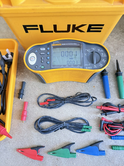 Fluke 1654B Multifunction Installation Tester W/ Accessories- FREE SHIPPING