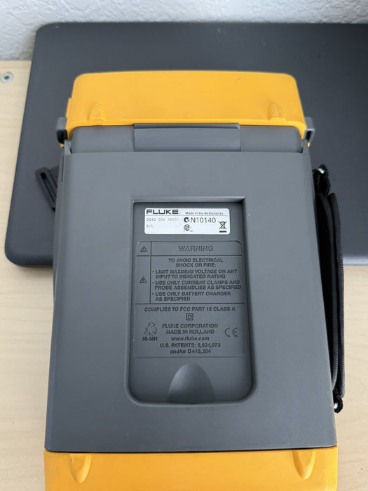 FLUKE 435 THREE PHASE POWER QUALITY ANAYZER W/ACCESSORIES-SHIPS FAST