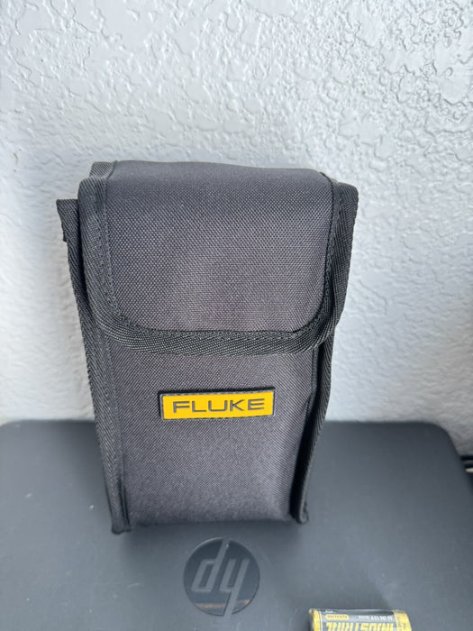 FLUKE IRR1-SOL SOLAR IRRADIANCE MTER W/ CASE - NEW / SHIP FAST - FREE SHIPPING