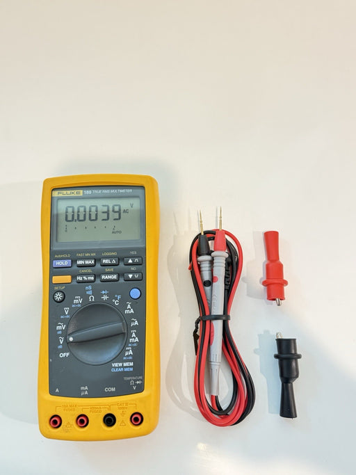 FLUKE 189 TRUE RMS MULTIMETER W/ LEADS & CLIPS - FREE SHIPPING