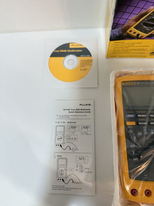 FLUKE 189 TRUE RMS MULTIMETER (NEW FACTORY SEALED) SUPER RARE - NEW & SHIPS FREE