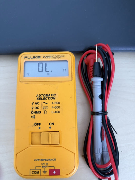 Fluke 7-600 Electrical Tester with Leads - Good Condition / SHIPS FAST