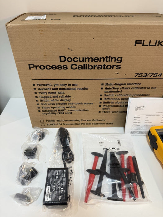 FLUKE 753 DOCUMENTING PROCESS CALIBRATOR (NEW FACTORY SEALED) CALIBRATED 2025