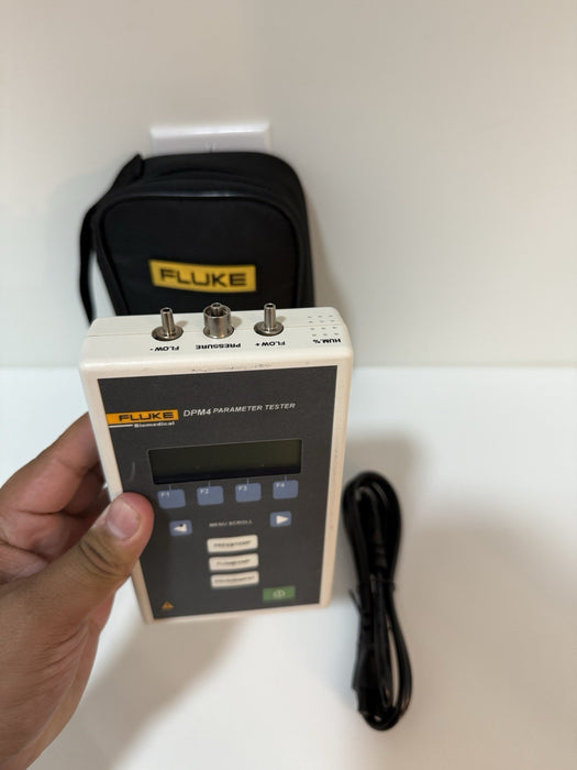 FLUKE BIOMEDICAL DPM4-2H PARAMETER TESTER W/ CHARGER & BAG (TESTED) SHIPS FAST